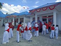 Semarak HUT ke-81 RI, SMP Negeri Mirqan Gelar Lomba Agustusan, Guru dan Siswa Adu Kekompakan